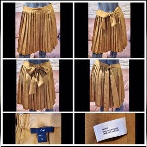 Pleated Skirt